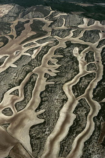 Georg Gerster, Wheat fields in Navarra, Spain, l995
Inkjet printed with pigmented Epson Ultra Chrome K3, on Epson Exhibition Fiber Paper
150 x 100 cm
Edition of 8 + 2 AP