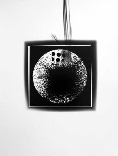 Roger Humbert, Untitled (Photogram #33), 2001
Photogram on Baryta paper
40,5 x 31 cm
Unique