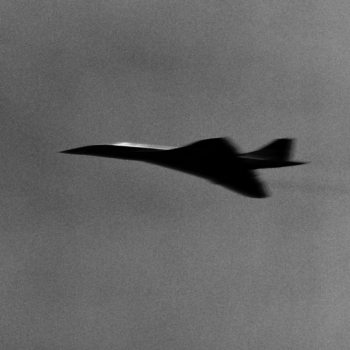 Frank Schramm, The Concorde after takeoff three miles from J.F.K. International Airport, New York, April 26, 1993