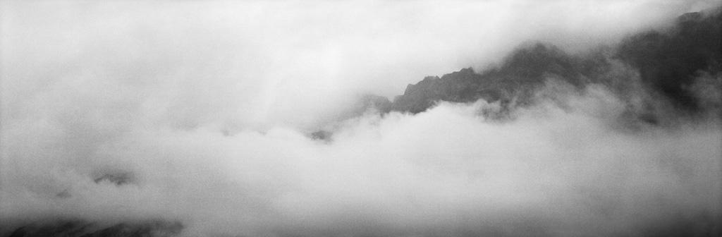 Christian Vogt, Vals 6, 2004
Pigmented ink on paper
95 x 112 cm
Edition of 5