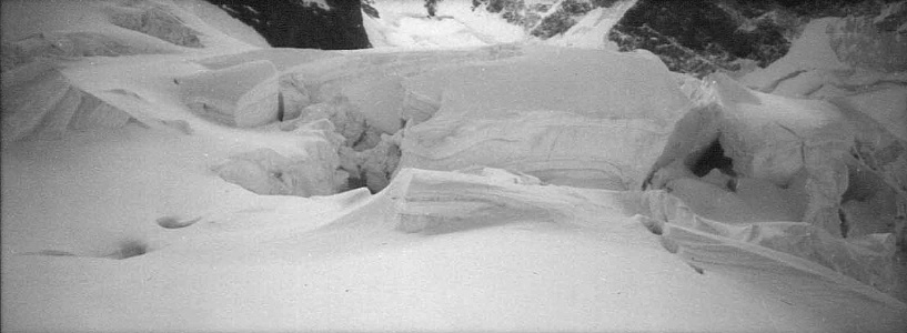 Balthasar Burkhard, Bernina, 2003
Gelatin silver print on baryt paper, iron frame
60 x 160 cm
Edition of 7