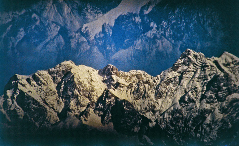 Romeo Vendrame, Guard, 2011
From the series Berg
Lambda Print, between acrylic glass
20 x 33 x 3,3 cm
Edition of 5