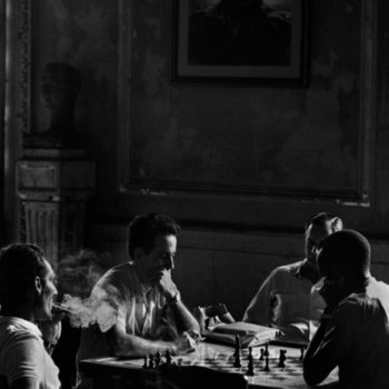René Burri, Chess players at the Spanish Club of the Teatro Garcia, 1963