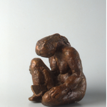 Raffael Benazzi, Sitzende mit Buch (3 Güsse), 1985
