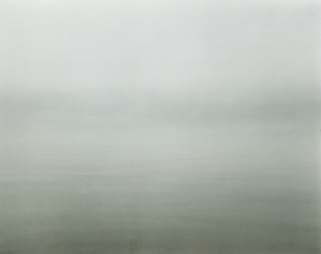 Sonja Braas, Week 5, 2010
C-print, 41,5 x 51,5 cm, Edition of 8 + 2 AP
C-print,102,5 x 127,5 cm, Edition of 5 + 2 AP