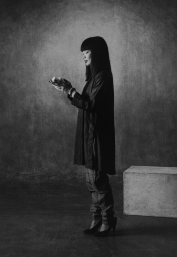 Christian Vogt, Toni, 1981
Vintage gelatin silver print
15,5 x 10,5 cm (image) / 24,5 x 19,5 cm (sheet)
Signed, dated, titled by photographer recto