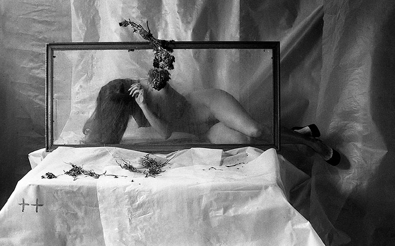 Juan Carlos Alom, Grisell, 1991
23 x 30,5 cm (image)
28 x 35 cm (sheet)
Gelatin silver print
Edition of 3