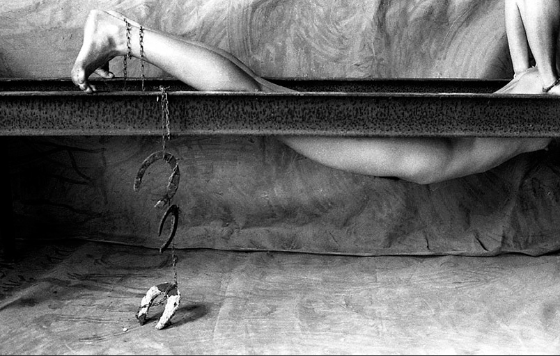 Juan Carlos Alom, S/T, No title, 1991
23 x 30,5 cm (image)
28 x 35 cm (sheet)
Gelatin silver print
Edition of 3