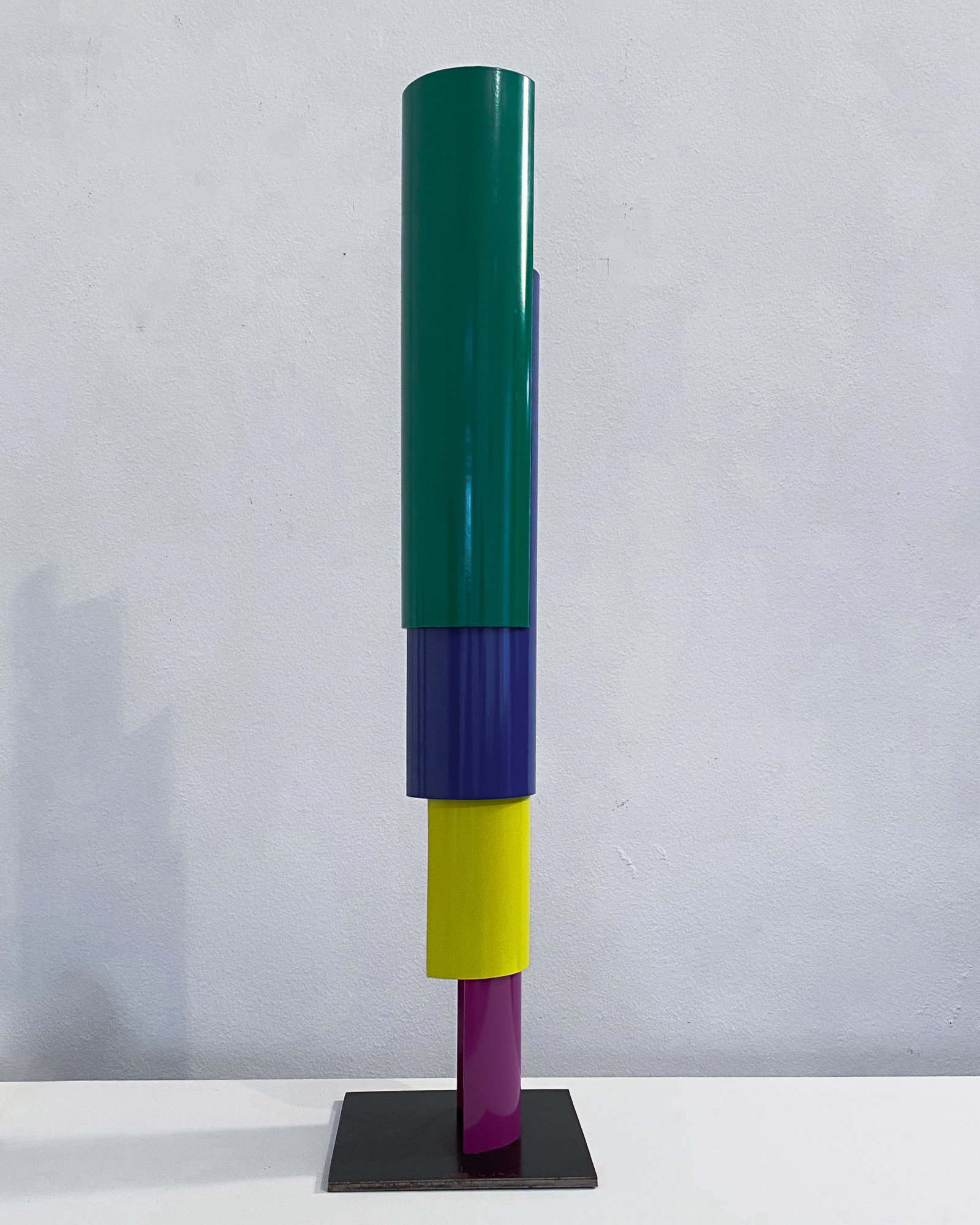 Gottfried Honegger
Étude Pliage, Cannes 98, 2000
Metal, Epoxy
80 cm