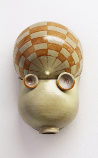 Gabi Hamm, Untitled #13, 2017-2020
Glaced clay
Height 21 cm