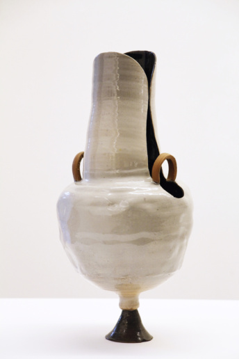 Gabi Hamm, Untitled #23, 2017-2020
Glazed clay
Height 31 cm