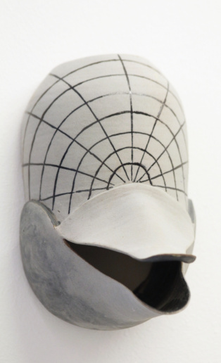 Gabi Hamm, Untitled #25, 2017-2020
Glazed clay
Height 16 cm