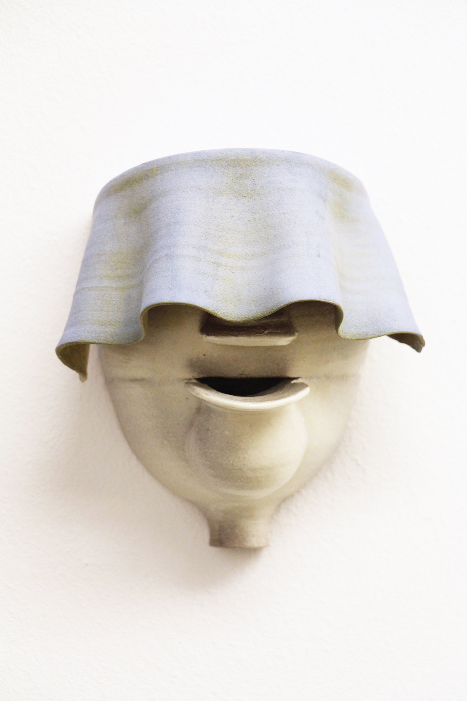 Gabi Hamm, Untitled #33, 2017-2020
Glazed clay
Height 10 cm