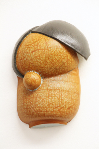 Gabi Hamm, Untitled #40, 2017-2020
Glazed clay
Height 20 cm