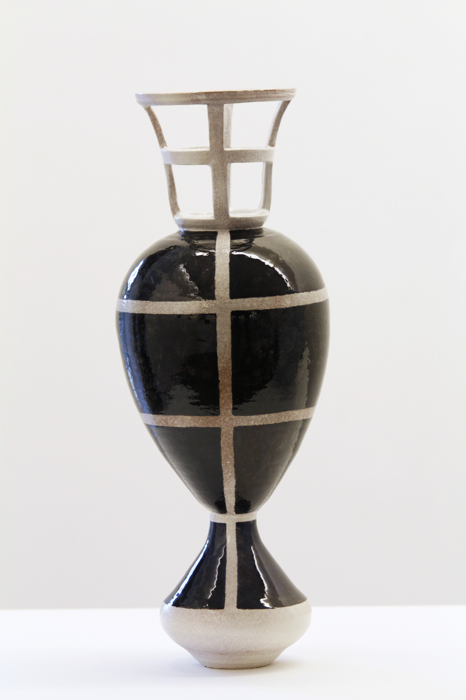 Gabi Hamm, Untitled #5, 2020
Glazed clay
Height 36 cm