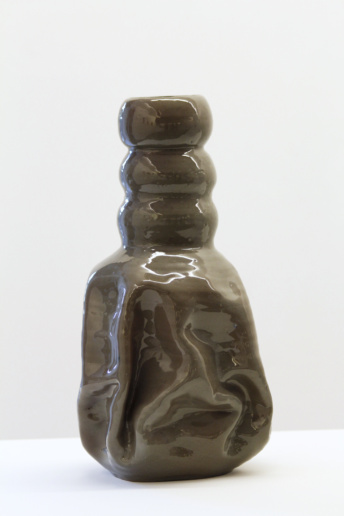 Gabi Hamm, Untitled #9, 2019
Glazed clay
Height 31 cm