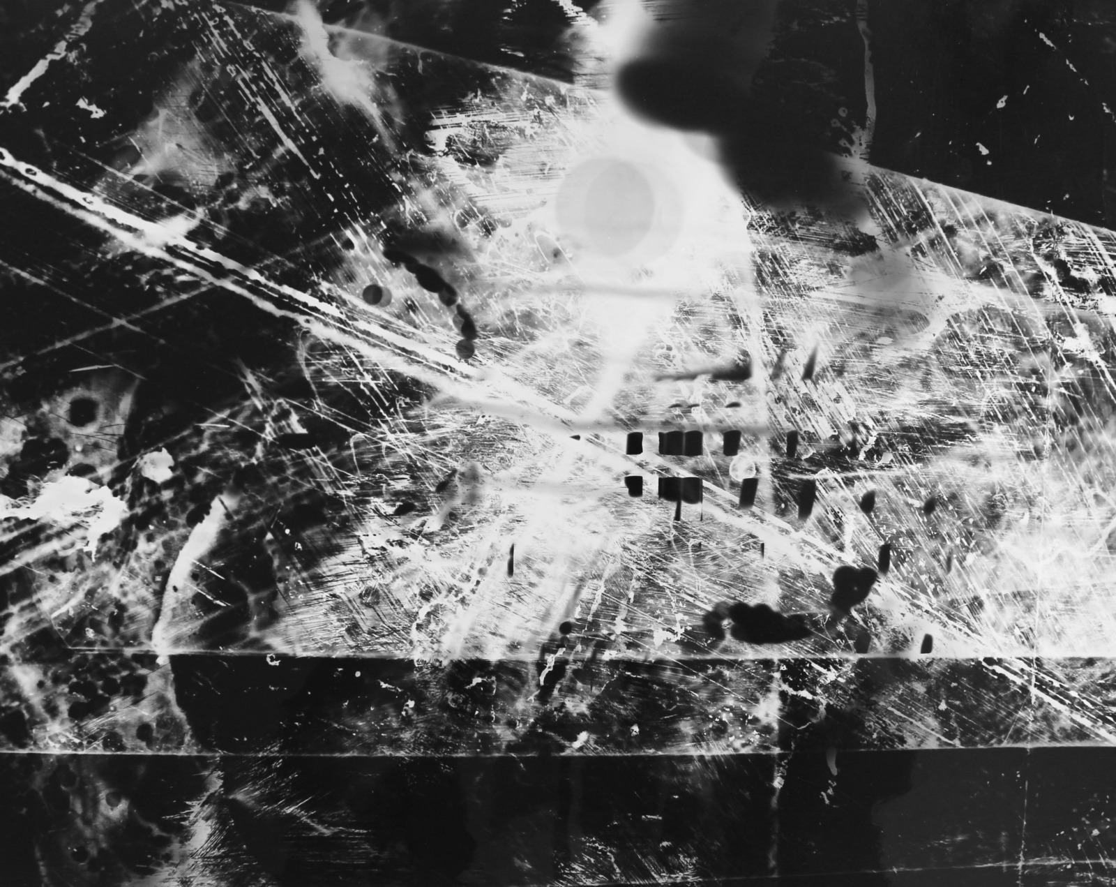 Roger Humbert, Untitled (Photogram #26), 1970
Photogram on Baryta paper
40 x 50,5 cm 
Original