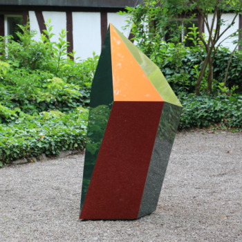 Hanna Roeckle, Scurit Red Gold Green, 2022