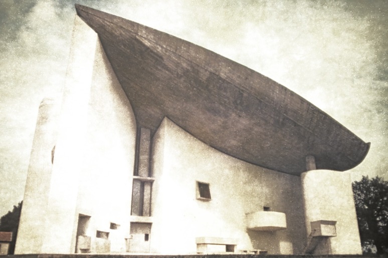 Romeo Vendrame, Explored by JWST’s Golden Eye II, 2021, from the series French Loner
Pigment print, between acrylic glass
80 x 120 cm
Edition of 5