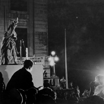Roberto Salas, Fidel, Escalinata de la Universidad, 1960