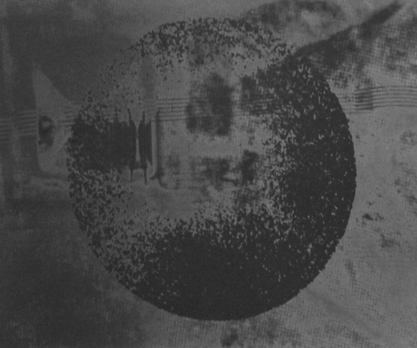 Roger Humbert, Untitled (Photogram #31), 2001
Photogram on Baryta paper
31 x 40,5 cm
Original