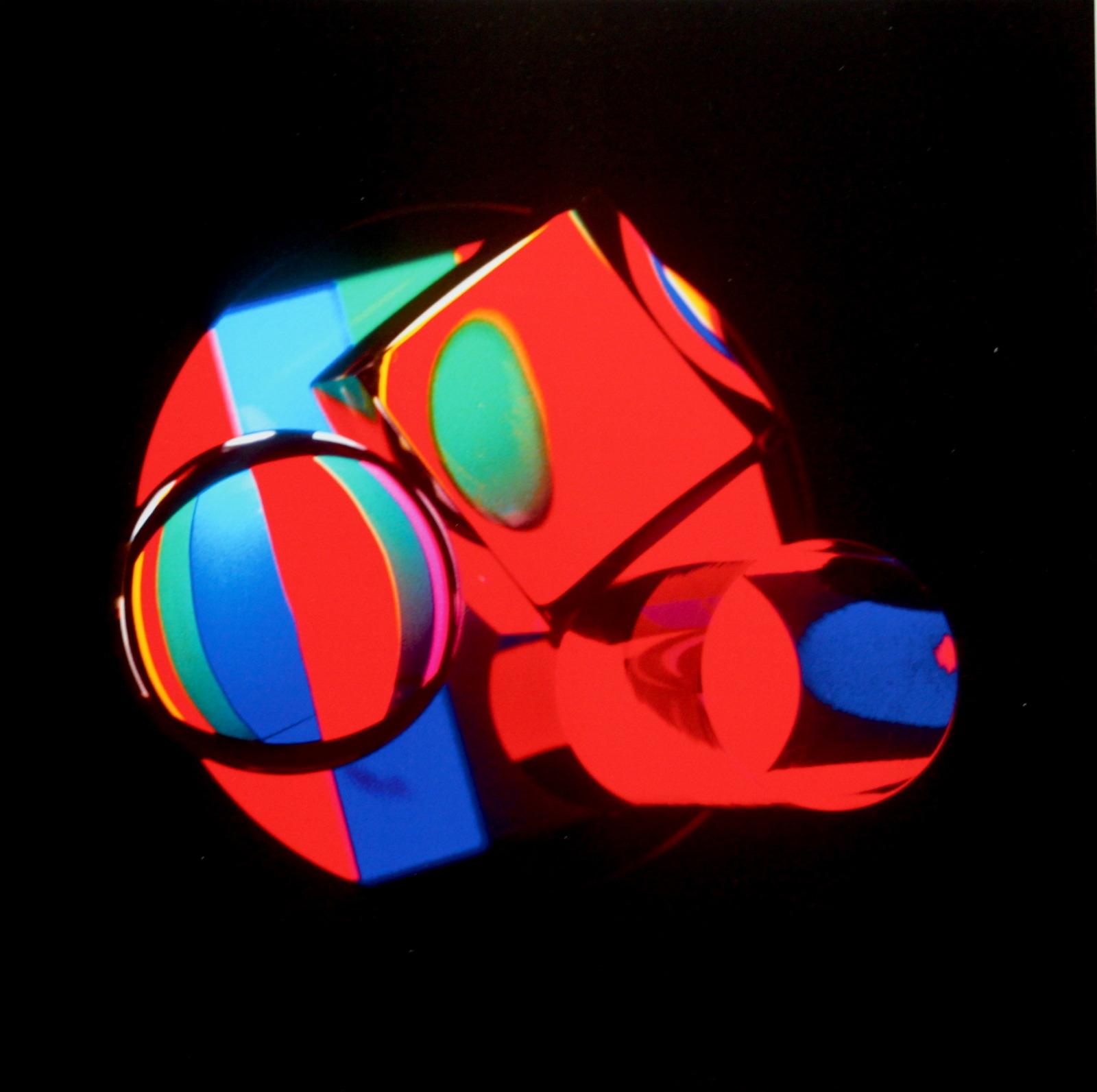 Roger Humbert, Untitled (Abstract Colour Photograph #15), 1972
Fine Art Print, 2021
19 x 19 cm (image)
30 x 21 cm (sheet)
