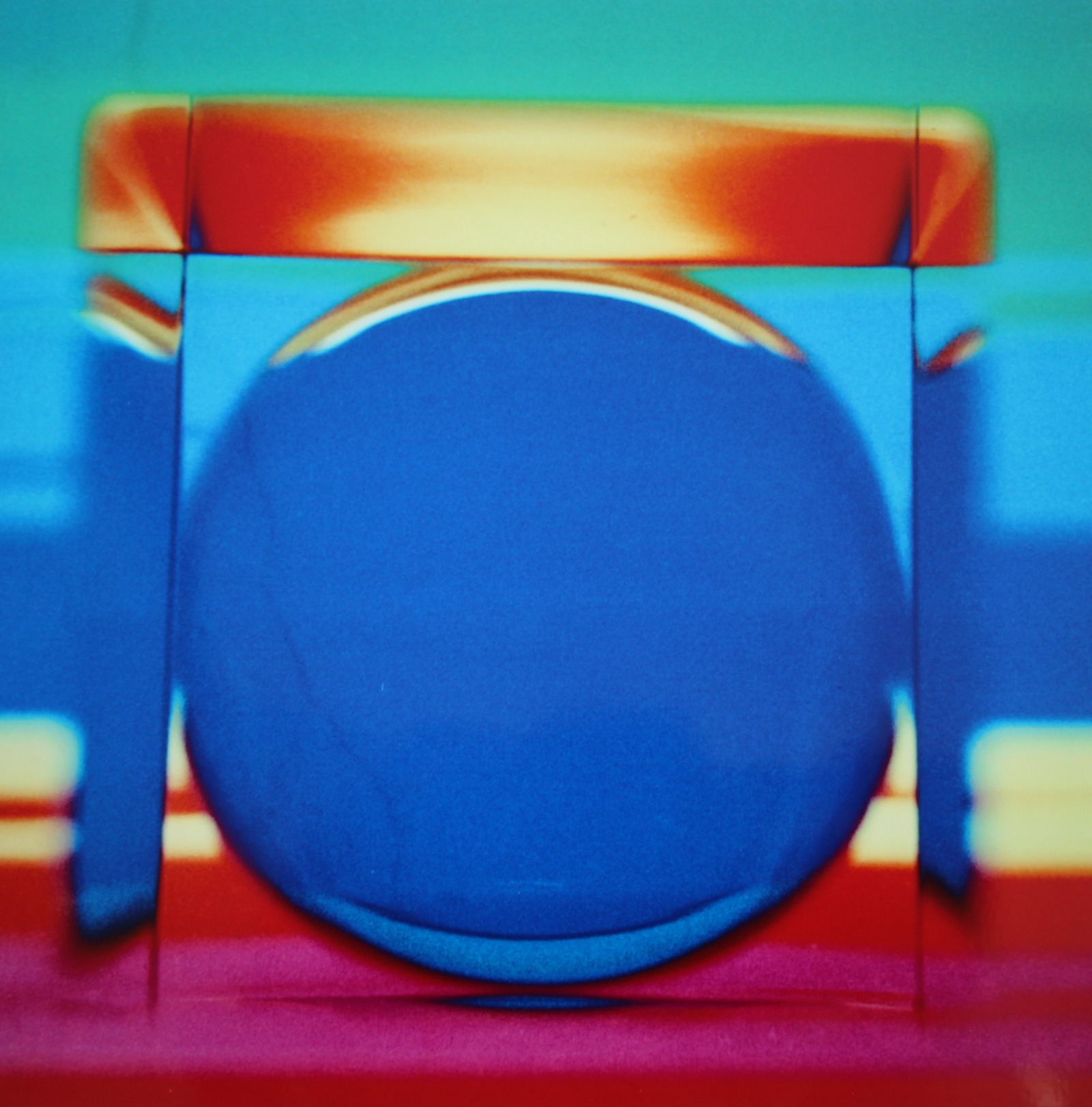 Roger Humbert, Untitled (Abstract Colour Photograph #6), 1972
Fine Art Print, 2021
19 x 19 cm (image)
30 x 21 cm (sheet)