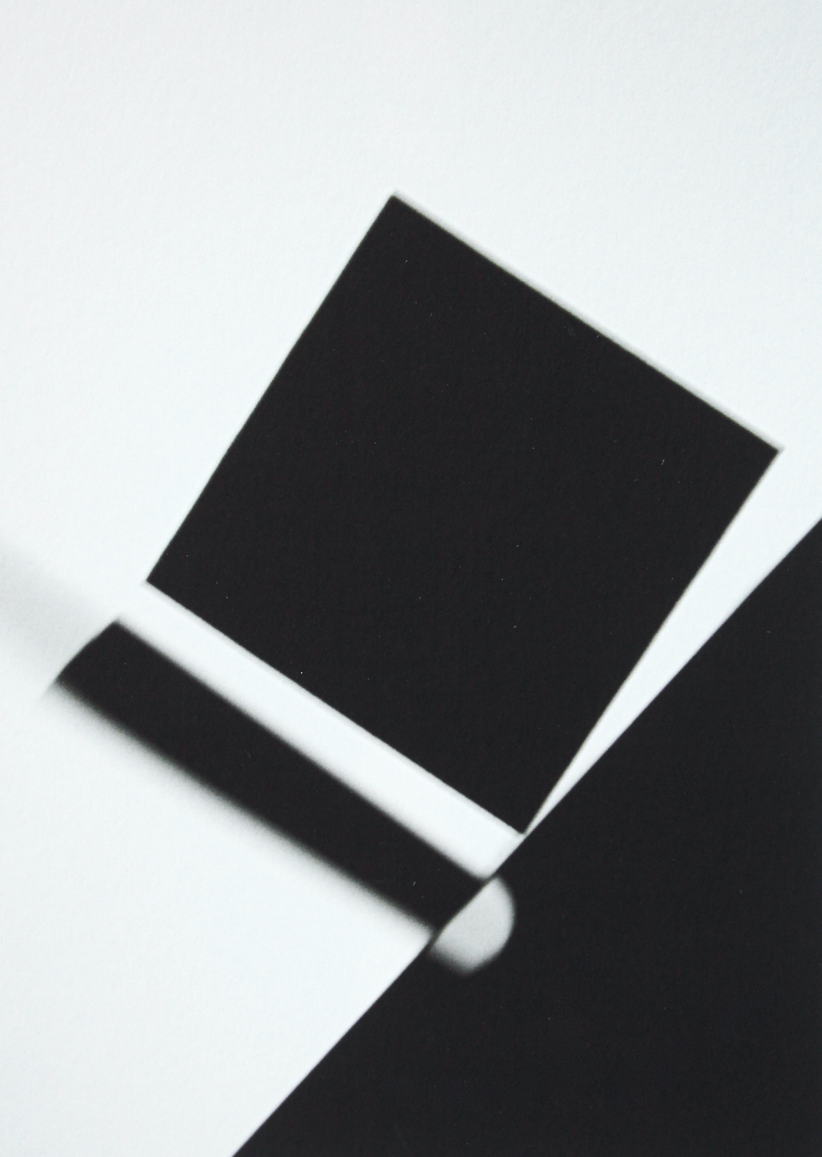 Roger Humbert, Untitled (Concrete Photography Digital #29), 2013
Fine Art Print
26,5 x 18,5 cm (image)
30 x 21 cm (sheet)