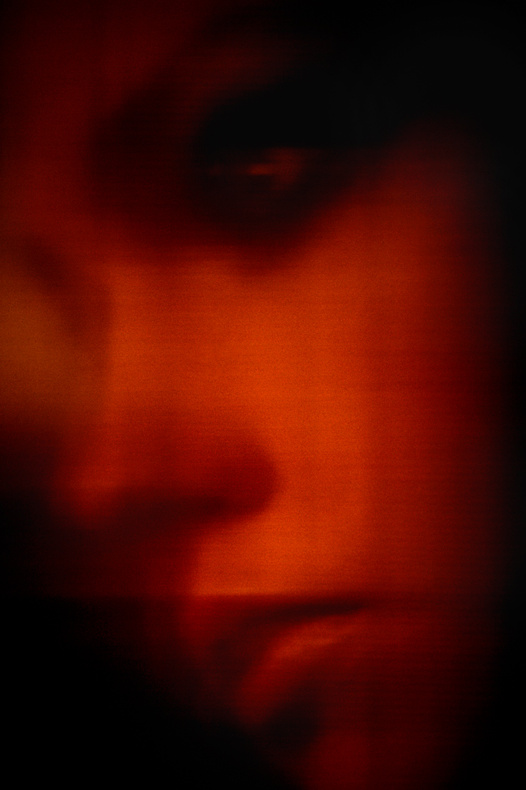 Romeo Vendrame, EO, 2008
From the series the Chemistry of Attraction
Lambda Print, between acrylic glass
118 x 80 cm
Edition of 2