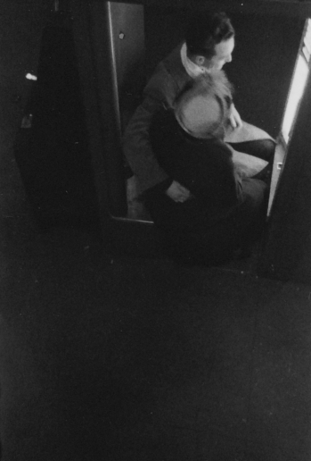 Saul Leiter, At the Photo Booth, 1940s
Vintage gelatin silver print, printed on Kodak Photo Post Card Paper, 1970s
14 x 9 cm 
Signed by photographer verso