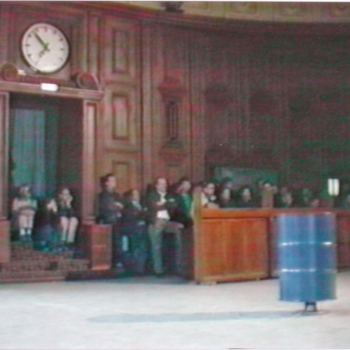 Roman Signer, Performance, Kunst-Buffet Badischer Bahnhof Basel, 1989