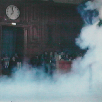 Roman Signer, Performance, Kunst-Buffet Badischer Bahnhof Basel, 1989
